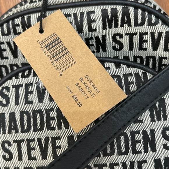 NWT-Steve Madden small backpack. - Picture 2 of 7